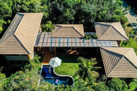 Exclusive house with private cook!