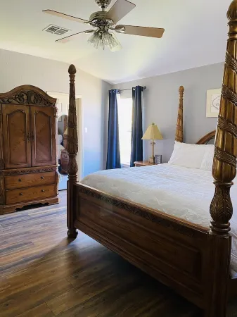 Las saetas Round Rock Extended Stay entire house 3bd 2.5 bath