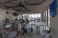 Arte Vibe: Cozy and technological apartment with great views