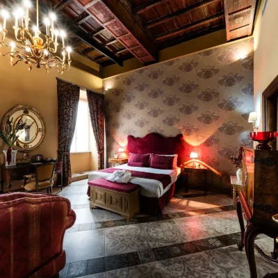 Navona Grand Suite Hotels in der Nähe von Cavour Platz