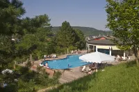 Eden au Lac - Pool