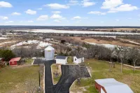 Rural Retreat with Water View! 9 Mi to Dtwn Granbury