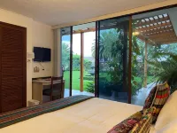 Casa del Viajero Hotels in Pifo