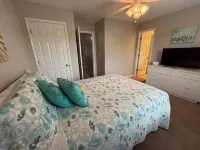 Summer's Den 5 Bedroom Home by RedAwning - Bungalows