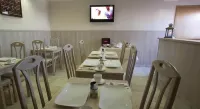 Hotel Chamdor Отели в г. Розеларе