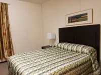 Chinook Inn Hotels in Rocky Mountain House