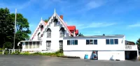 Redclyffe Shore Motor Inn Hotels in 