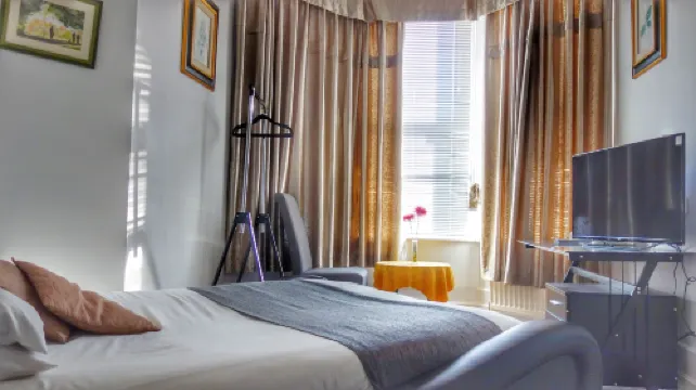 Kensington Hotel