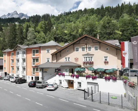 史特倫根阿爾貝波希酒店 施特倫根酒店