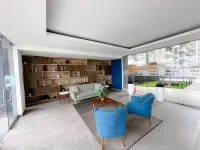 Ocean View Apartment with Pool (1206)