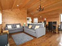 Holly Lodge Hotels in Bodmin