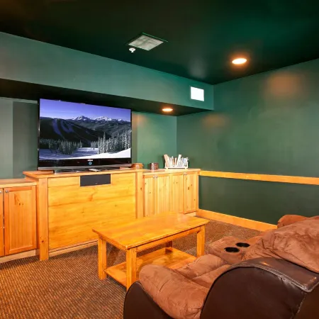 3Br Condo at the Springs-Best Pool in Keystone