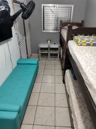 Vitoria Hostel Отели в г. Гуарульюс