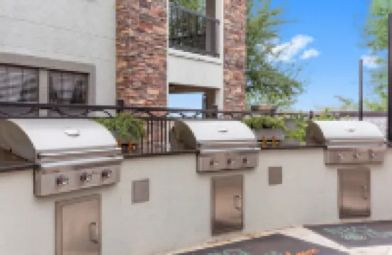 CozySuites at Glendale