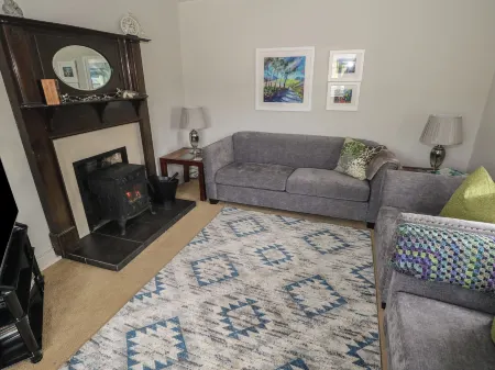 Kivvy Cottage Отели в г. Каван