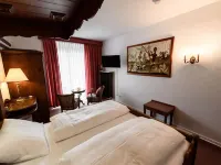 Burg-Hotel & Hostel Cochem Hotels in Cochem