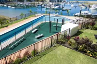 Beachside Magnetic Harbour Apartments Hotel a Magnetic Island
