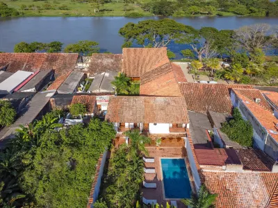 San Rafael Hotels in Mompos