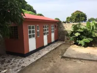 A 2018 built, two bedroom, bungalow for short or long term stay Hôtels à : 