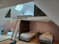 Maison Restaurée: "lou Cantou des Randonneurs", Proche de Sentiers de Randonnées