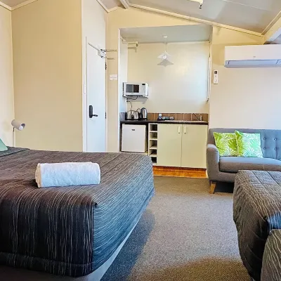 Seagulls Guesthouse Hotels near Tauranga Airport