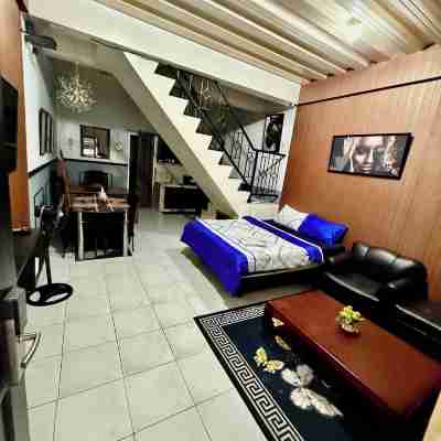 Axon Cozy Modern House #G Near The Walking Street Rooms
