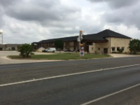 Pearsall Inn and Suites Hotels in Frio County