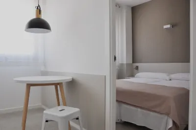 Residencia Universitaria Resa Tarragona Mediterrani Các khách sạn gần Camp de Tarragona Railway Station