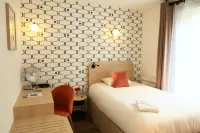 Logis Hôtels- Hôtel Marguerite d'Anjou Angers château