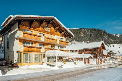 Hotel Krüzli - Dapi 1914 Hotel di Tujetsch