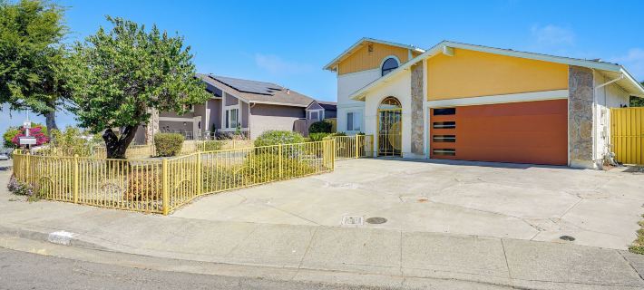 Vallejo Home w/ Spacious Deck, Hot Tub & Views Hotels in Solano County