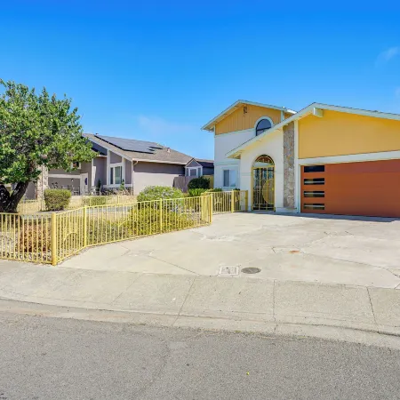 Vallejo Home w/ Spacious Deck, Hot Tub & Views