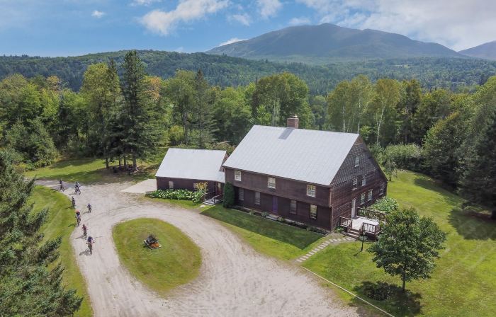 Mtn Views Colonial Home on Kingdom Trails!