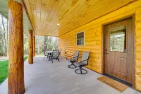 Near Memorial Park Lake Arbutus Vacation Rental - 3-Star