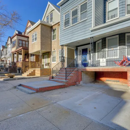Jersey City Apartment Near Liberty State Park