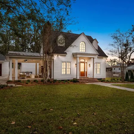 Luxe Fairhope Home w/ Covered Patio: Walk to Bay