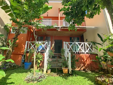 Hotel Casa de Lis Отели в г. Ujarras