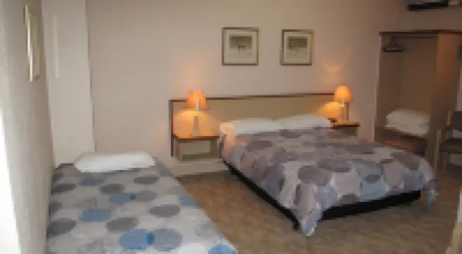 The Commercial Hotel
