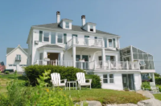 Admirals Quarters Inn Hotels in Boothbay Harbor