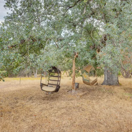 Mariposa Home Furnished Patio and Sierra Mtn Views