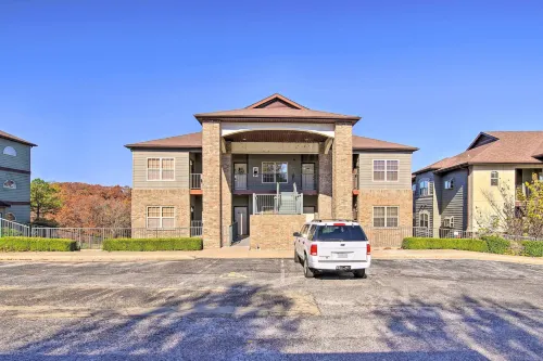 Cozy Condo w/ Nature Views: Branson Getaway - badewanne