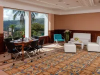 Hotel Quito Hotels near Guapulo Park