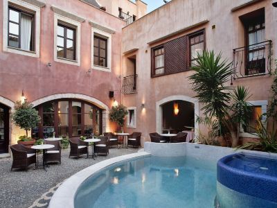 Rimondi Boutique Hotel - Small Luxury Hotels of the World
