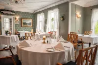 Gloppen Hotell - by Classic Norway Hotels - parking