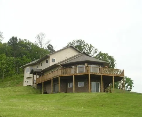 Peaceful Country Comfort W Panoramic Views of Big Creek Valley