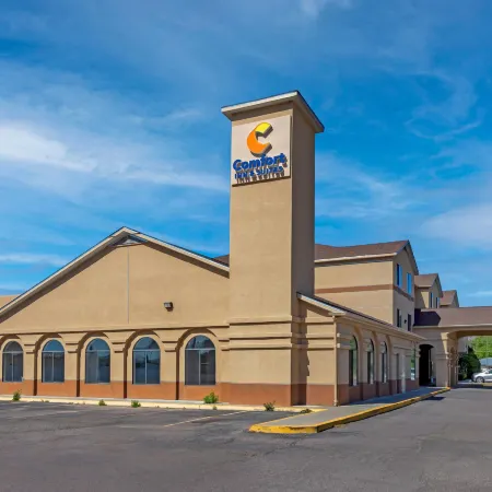 Comfort Inn & Suites