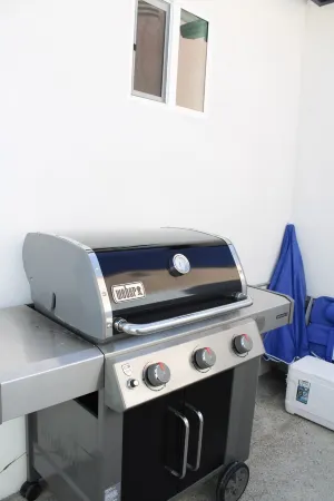 Designer Remodel 3 bed/2 bath Beach House Near LAX