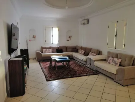 Beautiful 3-suite pool villa in the Midoun tourist area