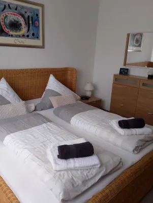 Wohnerlebnis Bad Zwischenahn Отели рядом с достопримечательностью «Цвишенанер Мер»