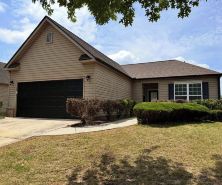 Charming 3-bedroom house in small-town Byron with WiFi, AC, and patio seating.